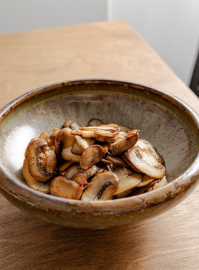 目外新品陶瓷碗家用高温窑变6英寸高脚碗绿色餐厅创意复古冷菜碗
