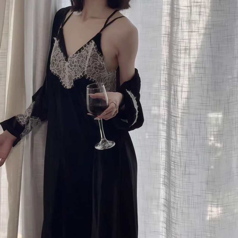 2025年秋冬季金丝绒睡衣女中长款睡袍性感蕾丝带胸垫美背睡裙套装