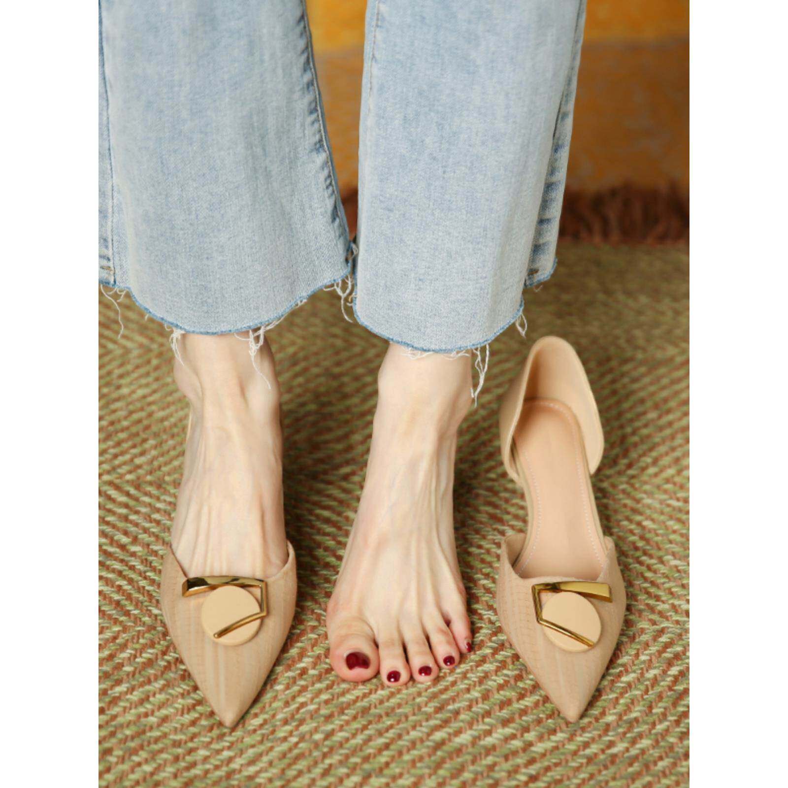 欧洲站2024夏季新款金属扣气质尖头低跟单鞋女休闲浅口细跟高跟鞋