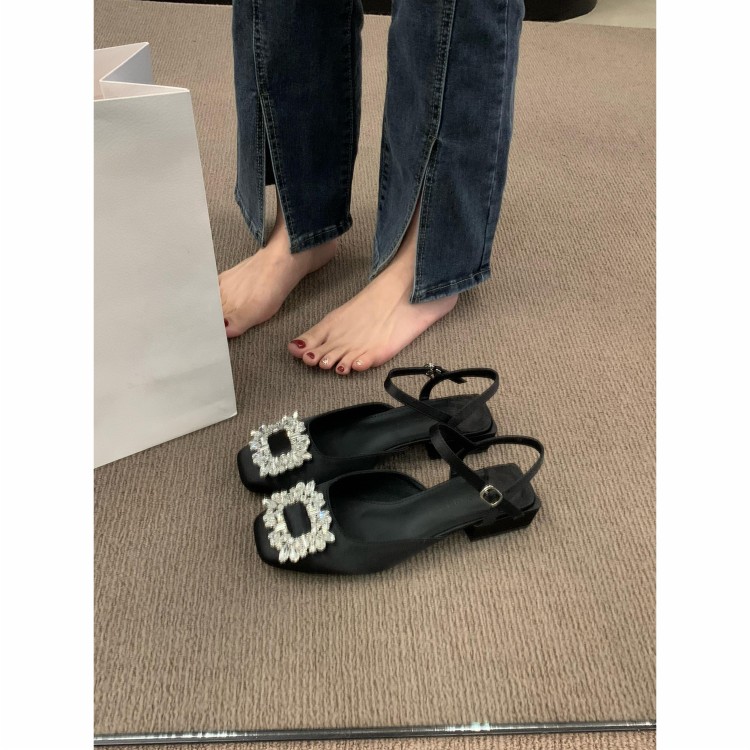 夏季法式水钻中跟玛丽珍包头凉鞋女2025新款网红黑色缎面晚晚单鞋