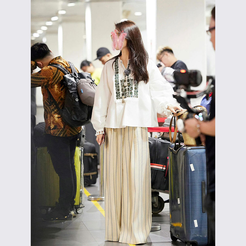 刘涛同款夏装搭配一整套松弛感穿搭民族风2024新款杏色阔腿裤套装