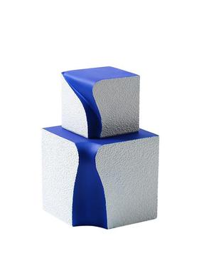 北欧侘寂手工彩绘流线方体树脂摆件样板房民宿电视柜茶几软装饰品