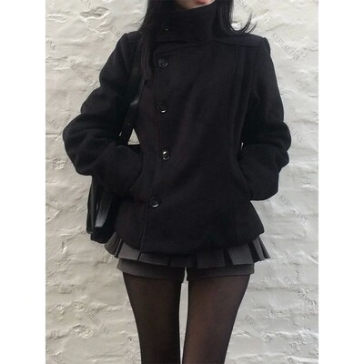 加厚立领斜扣外套ThickenedStand-Up Collar Slant Button Jacket