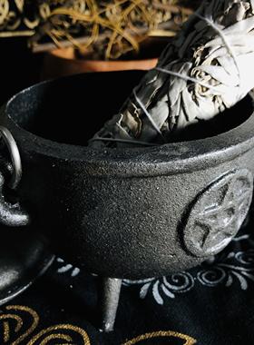 【现货】五芒星 三月女神 铸铁锅大釜女巫锅 燃烧草药锅用品摆件