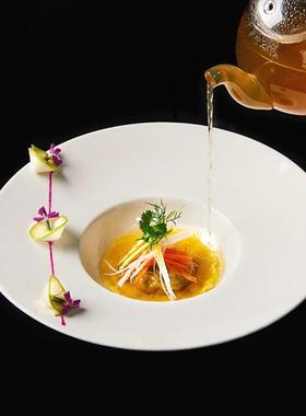 餐厅位上法式陶瓷汤盘圆形白色草帽盘轻食西餐盘纯色意大利面餐具