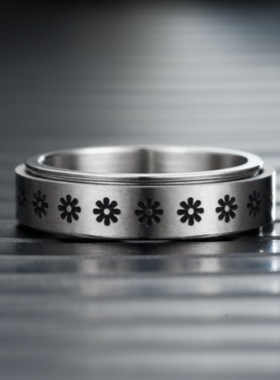 爆款钛钢转动戒指星月花朵冥想创