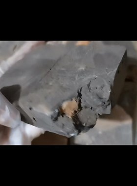 黄土女重口味半灶微半灶烟熏4混黄白胶黄胶泥异食癖土