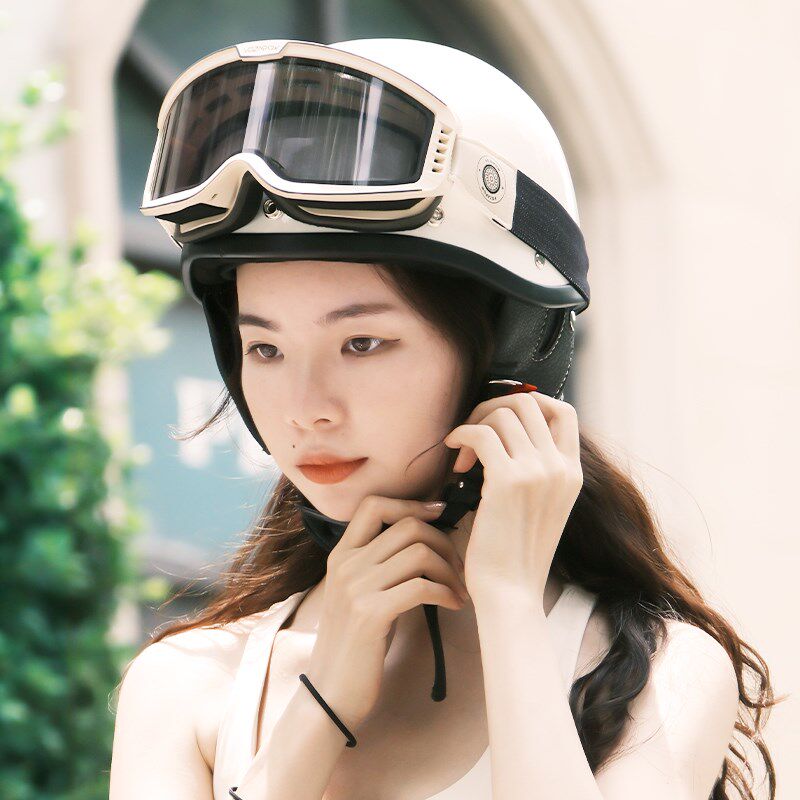 摩托车头盔男女公路摩托电动机车摩旅夏季越野ABS复古半盔3C认证