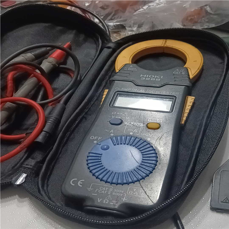 hioki  3288  交直流钳形表（基数电子）