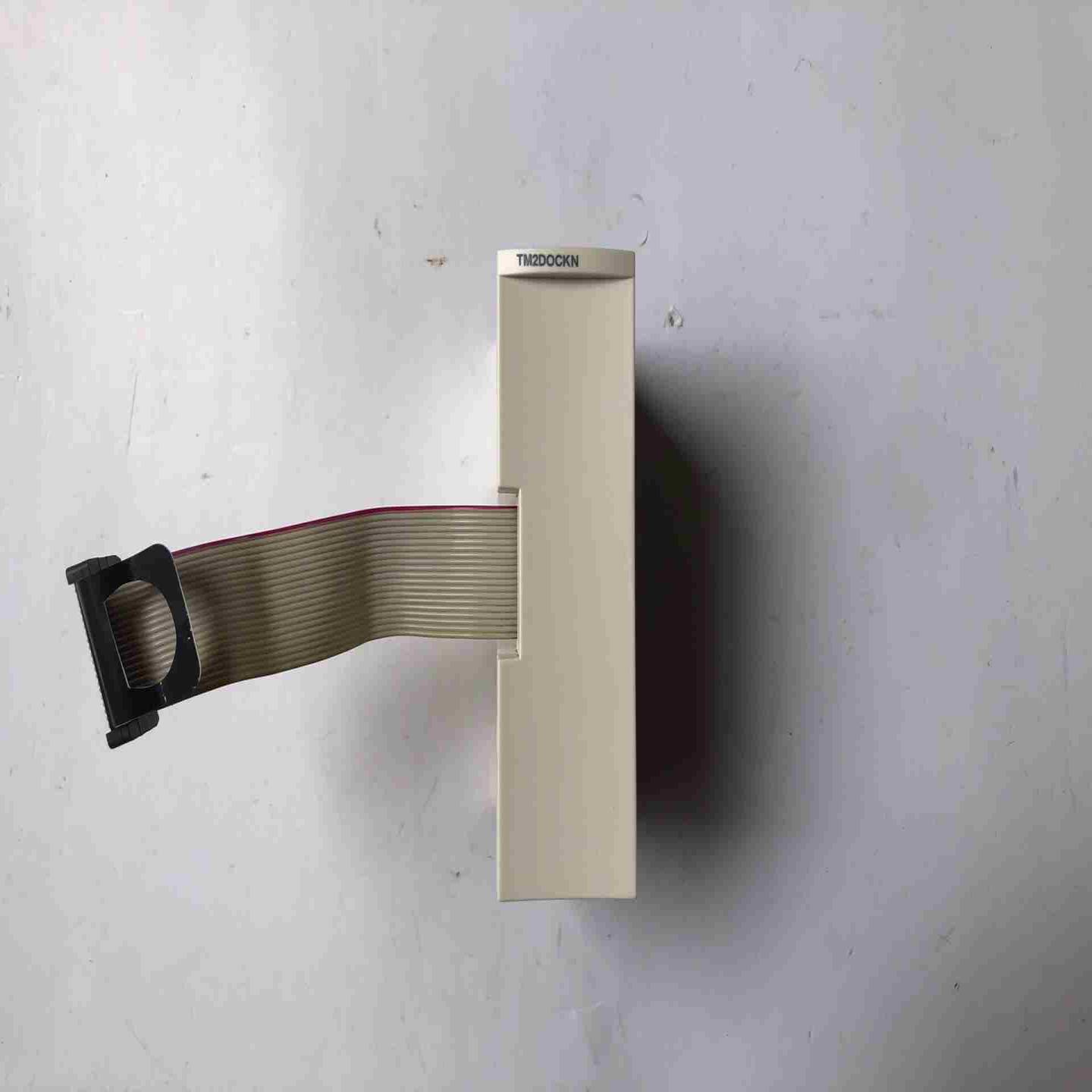 施耐德PLC模块TM2DOCKN感兴趣的话点议价