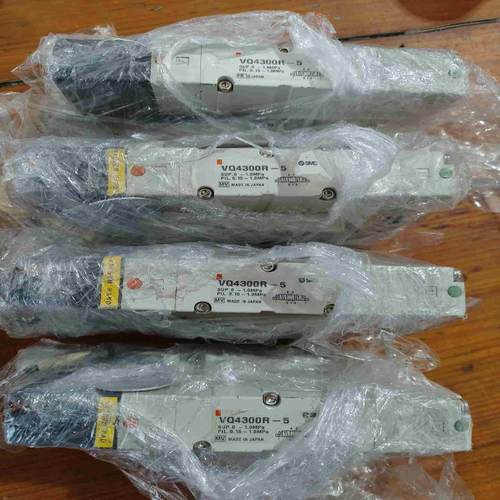 VQ4300R-5带底座  4个议价