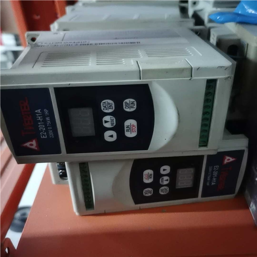 议~台达变频E2-201-H1A，0.75kw，E2-2P5-H