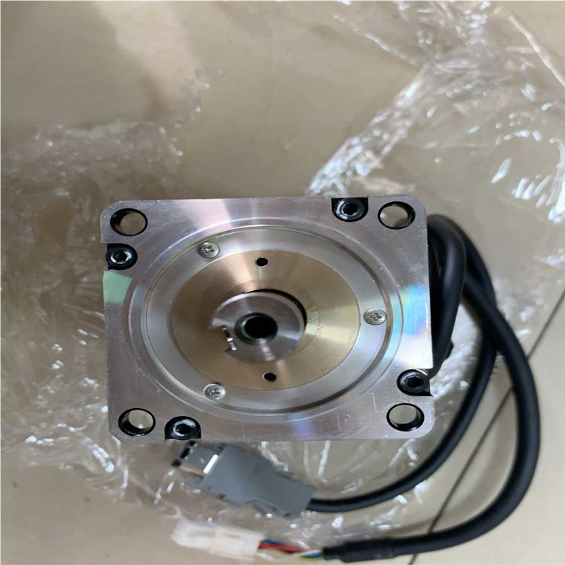 议~安川电机 SGMMS-04ADC6S 件，，成色