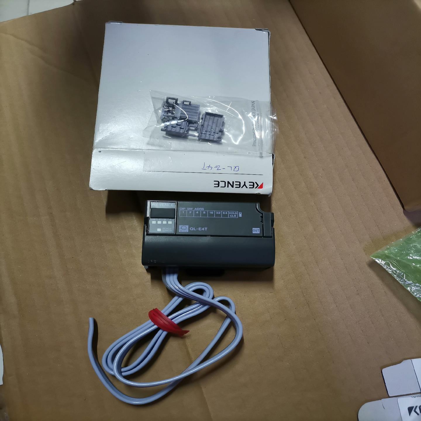 传感器基恩士KEYENCE QL-E4T远程模块实物图片全（基数电子）