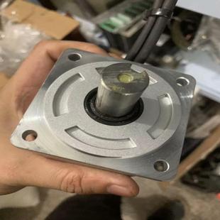 X2075A N2LN 成色漂 禾川伺服电机 一个 议价 汇生