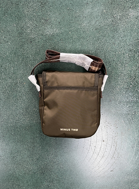 MINUS TWO  Fashion shoulder bag  时尚单肩刺绣潮牌帆布包