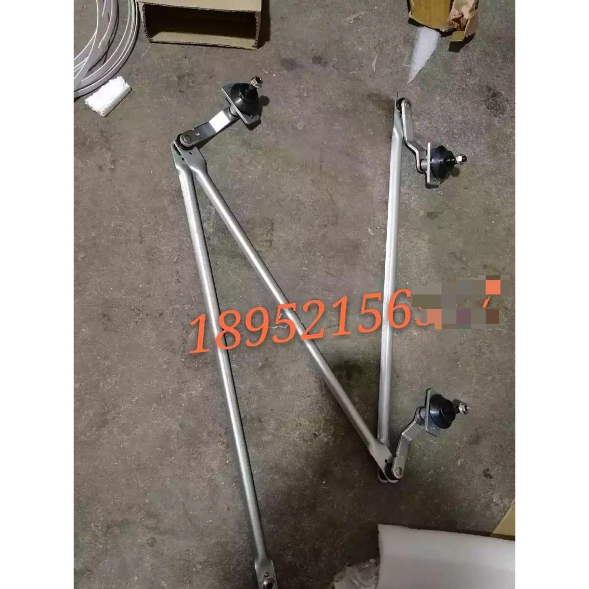 徐工吊车25K5雨刮连接杆南汽驾驶室徐工吊车雨刮联动杆连接杆原厂