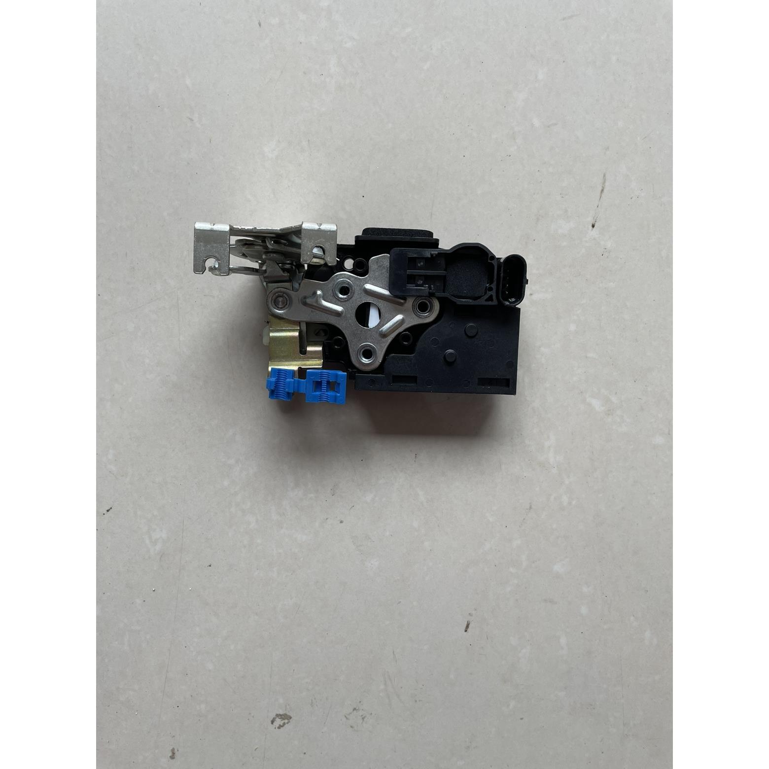 徐工吊车配件 新款南汽驾驶室 锁块 xct25 25k5c 等车型 原厂