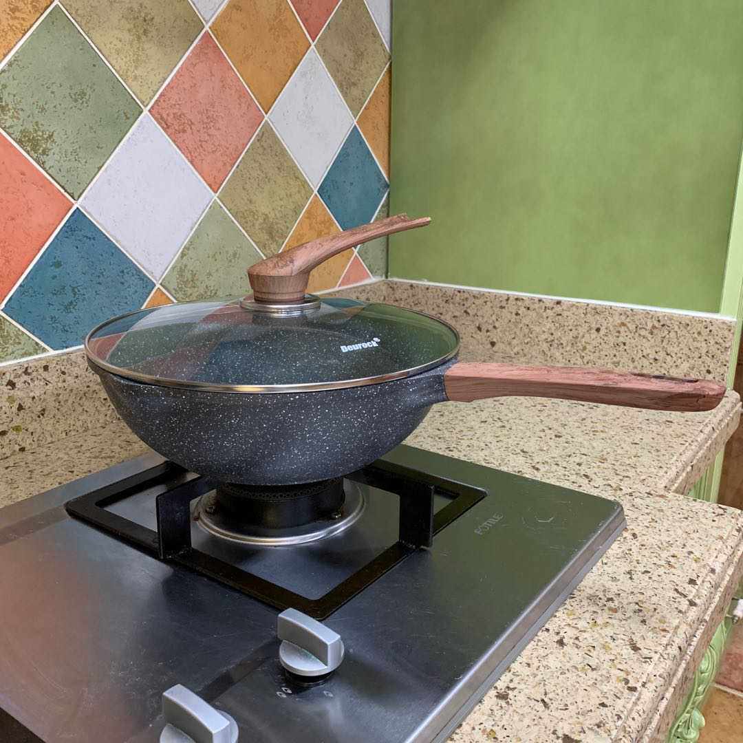 出口麦饭石 30CM不粘炒锅 导流口 煎鱼无油烟不粘 家用多功能锅