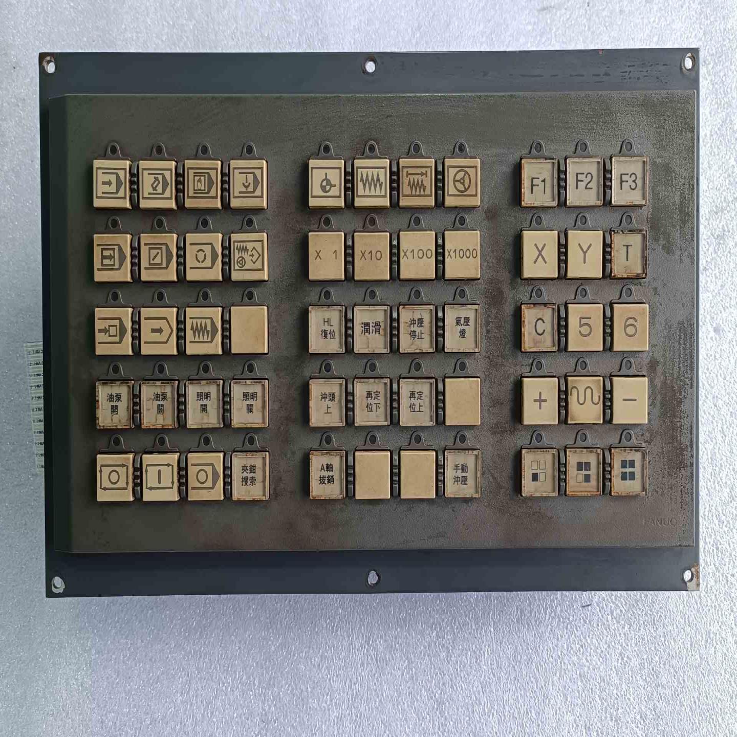 A02B-0236-C231  无损 按钮灵活议价