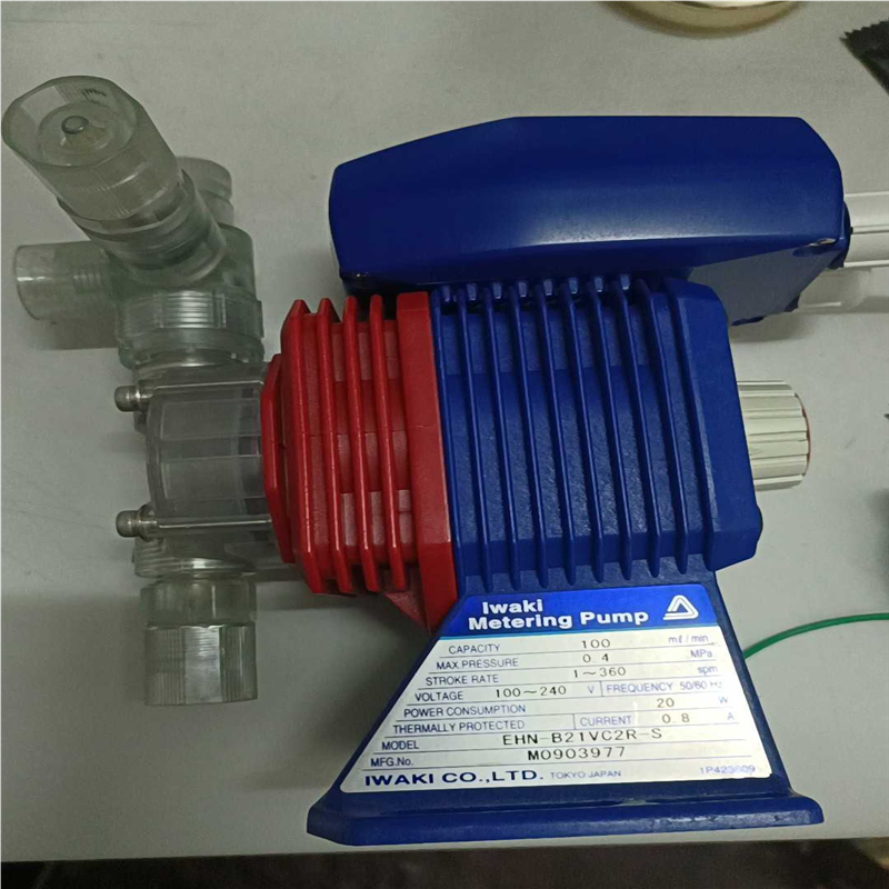 易威奇 定量泵  EHN-B21VC2R-S 100mL／m（基数电子）