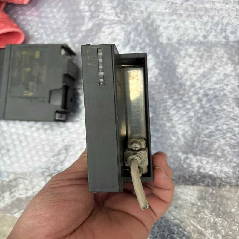 (询价)模块340-1AH04，件，功能正常，少个盖子