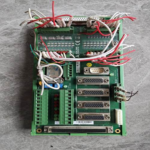 S数字工控DIN-825-4P0(G)-0010 DIN-8（憨憨电子）