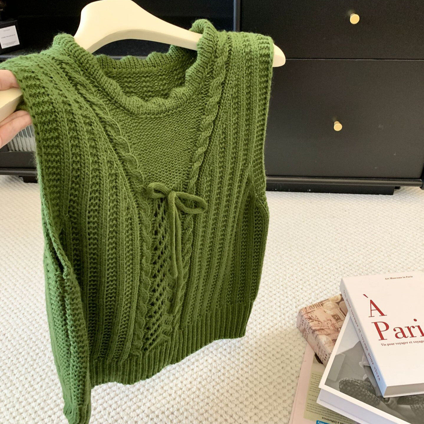 秋冬新品复古镂空麻花针织马甲女花边圆领蝴蝶结叠穿宽松无袖上衣