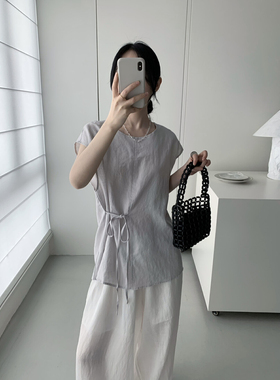 sevenm韩系正品百搭显瘦圆领绑带飞飞袖苎麻衬衫女上衣舒适A7624