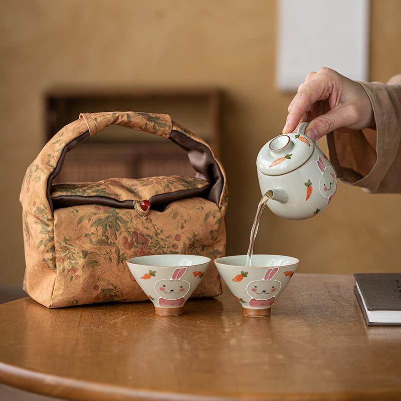 画续草木装灰手绘兔泡茶壶一子壶兔子布包二杯功夫行茶具套旅便携