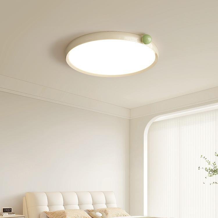 中山果果灯新款奶油风护眼吸顶灯无现代简薄A8018约全光谱超缝卧