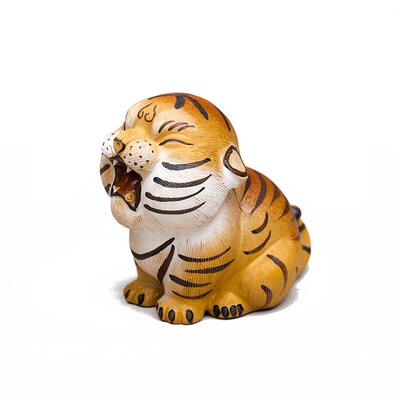 宜兴紫砂茶CPQ老虎摆件生具肖拉毛泥绘小萌虎茶宠玩茶桌可配件养