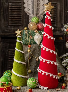 速发 圣诞节装饰摆件绒布圣诞树小鼓圣诞鹿摆设对日派节礼橱物窗