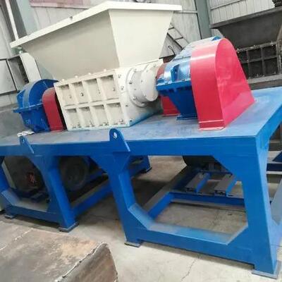 塑料废铁钢筋垫双轴大型单轴小型撕碎机品床沙粉VRM发垫生活废碎