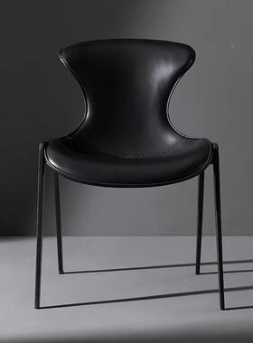 意极简马鞍皮餐椅PJQ家用子椅黑色靠背椅单简艺术式感餐桌凳子