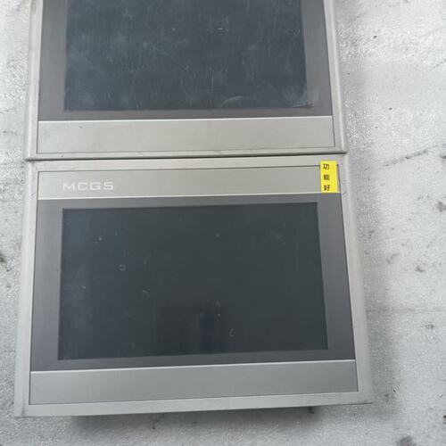议价威纶通 MT8102iQ触摸10寸屏可维修
