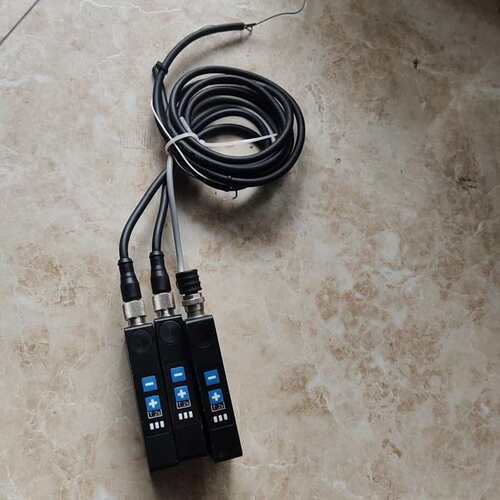 议价德国di-soric UGUTI 6/70 G6-B5 传感可维修