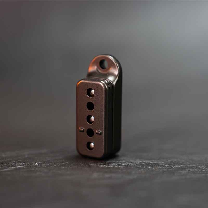 上上签无限位推牌edc磁力段落啪