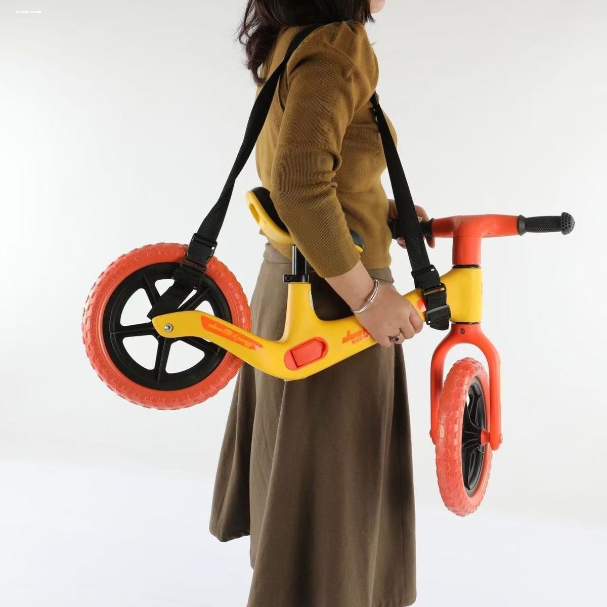 儿童平衡车背带肩带绳滑步车儿童车便携单肩背肩牵引配件通用