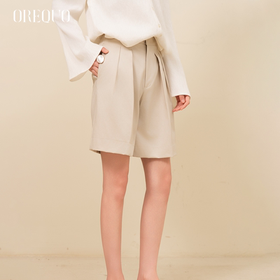 欧瑞库米色西装短裤女