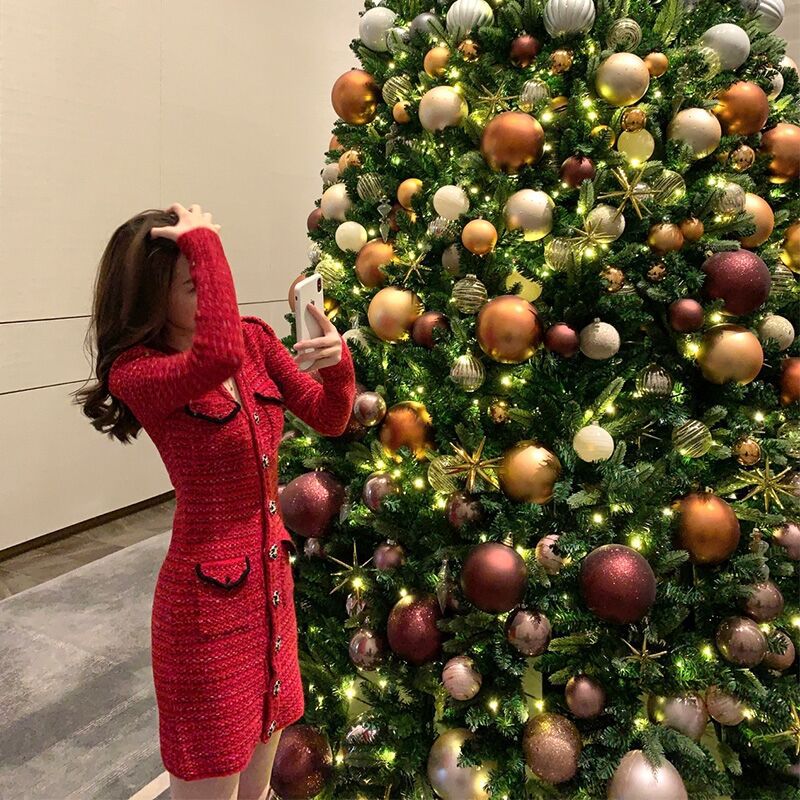 欧洲站2025年法式高级感红色名媛婚庆显瘦小香风针织连衣裙女秋冬