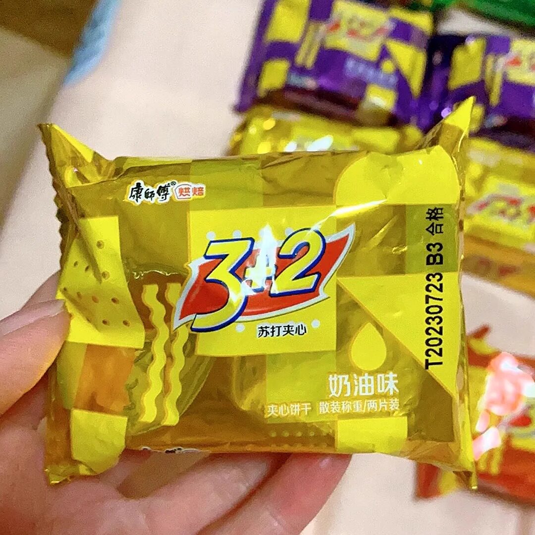 【抢】康师傅3加2夹心饼干多口味散装3+2苏打网红爆款零食