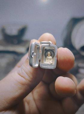 复古民族风黄铜镀银迷你随身本无相佛嘎乌盒吊坠立方糖小挂件项链