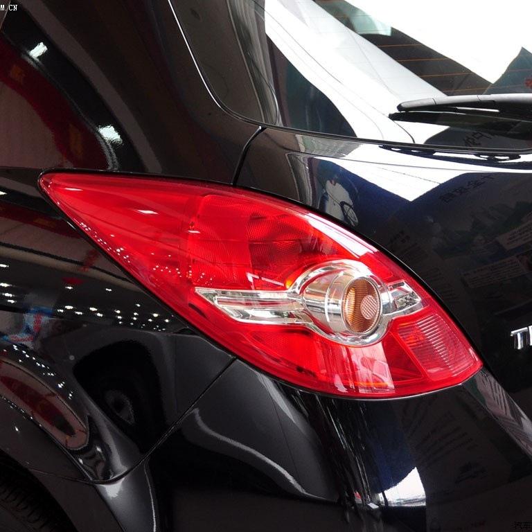 适用于适达用于老款骐灯罩08尾0910款两骐达厢后尾灯刹车灯半总