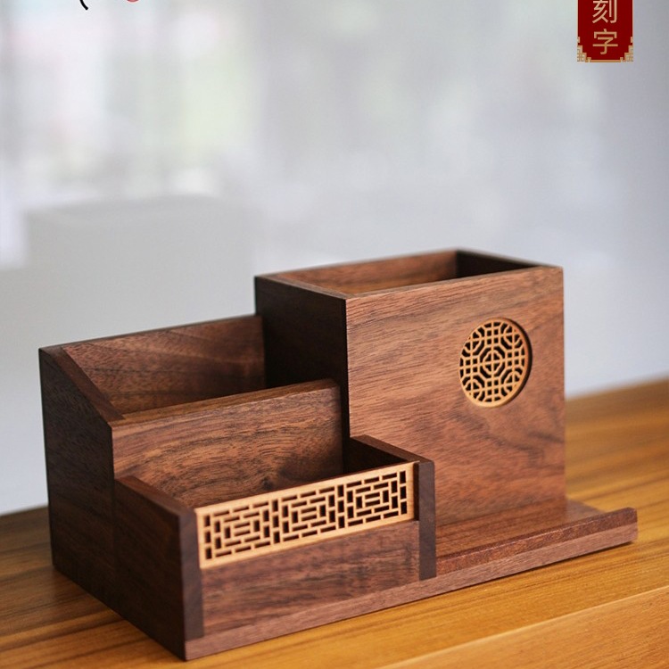 胡桃木高级笔筒中式领导办公室桌面摆件书房木质笔筒收纳盒