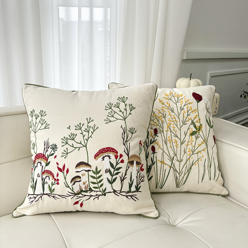 美式刺绣花抱枕田园风沙发靠枕腰枕抱枕套客厅样板间床头靠垫