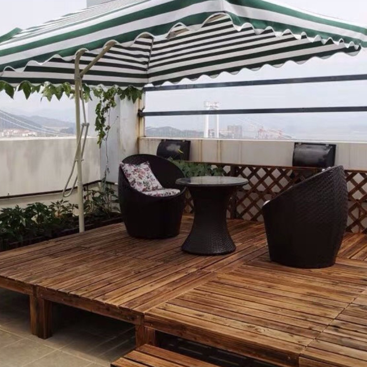 户外防腐实木地板碳化天台花园露台榻榻米移动临时景观平台