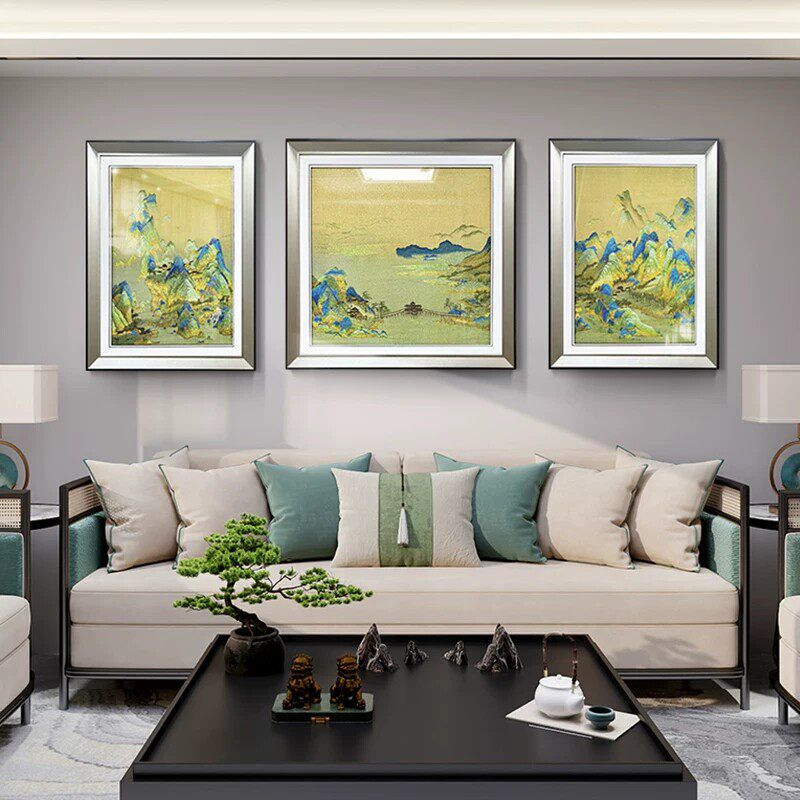 速发高端刺绣千里江山图挂画客厅装饰画沙发背景墙织锦绣三联壁画