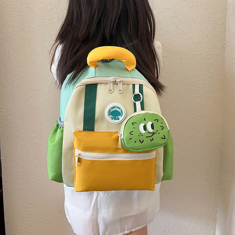 新款幼儿园书包韩版潮流儿童背包男女童旅行双肩包超可爱学生书包