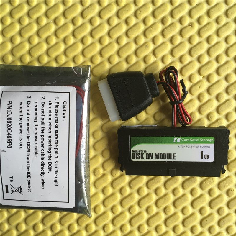 速发 1G 产 PQI Idustri C 40P IDE DOM 40针并口电子盘